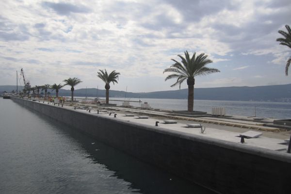 marina-p-m-jpg019DDCE83E5-154B-00E6-6EED-5948595762BF.jpg