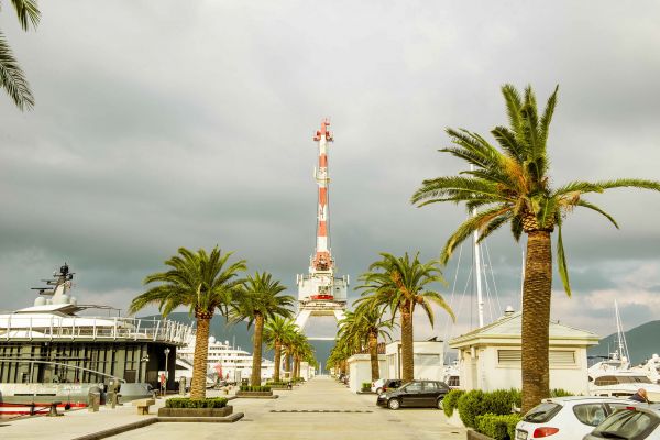 marina-p-m-jpg0256CD34558-A931-79D6-3DB2-8566074EFD77.jpg