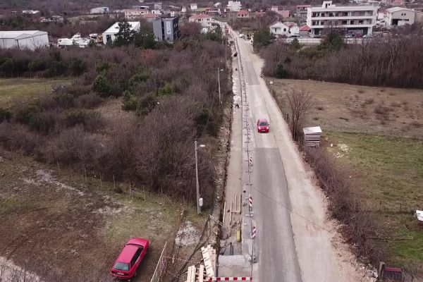dji-0763-12C04569DE-933A-43E4-4983-1B6C4499746B.jpg