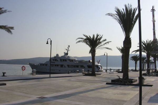 marina-p-m-jpg0183BF54CFE-B210-06F8-0B69-A8857BECFCDF.jpg